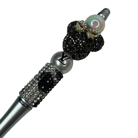 Jeweled Minnie Mouse Disney Louis Vuitton Leopard Silver Bow Beaded Ink Pen - Picture 9 of 14